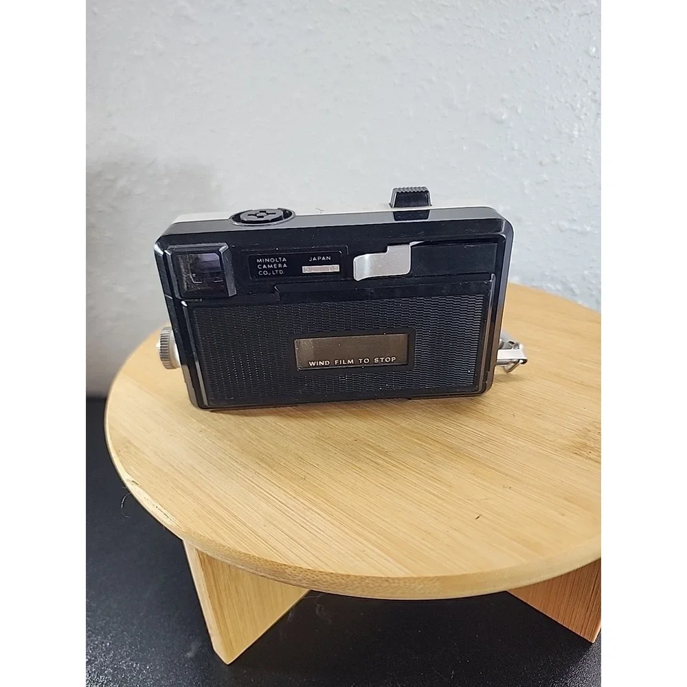 Vintage Minolta Autopak 550 Rokkor Film Camera For Parts‎
